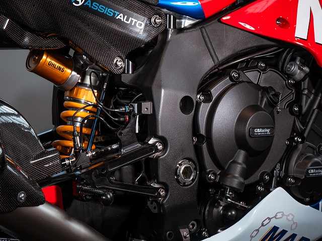 Chassis - Aluminium Deltabox, standard R1 frame with slight modifications